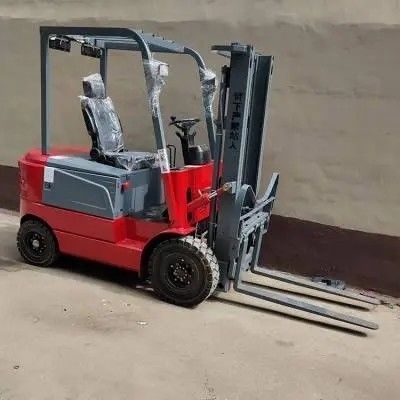 Cran forcolato Mini forcolato 1,5 tonnellate attrezzatura per la movimentazione dei materiali con lunghezza di forcella 1070 mm