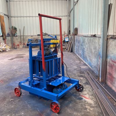 Progettazione Diesel Cement Egg Laying Brick Making Machine per la produzione di mattoni su piccola scala