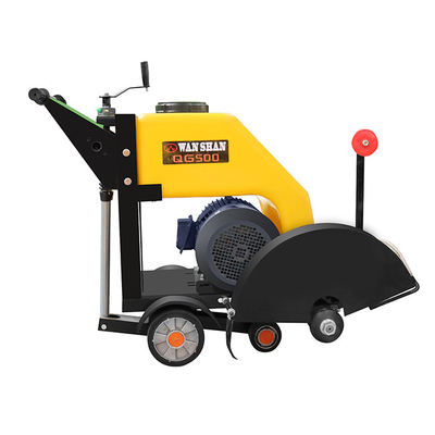 Alta efficienza operativa 700 mm Diesel Power Concrete Cutter Road Cutting Machine Made