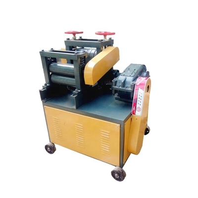 Rettificare in modo efficiente barre di diametro 4-25mm con questa macchina di raddrizzamento barre di acciaio