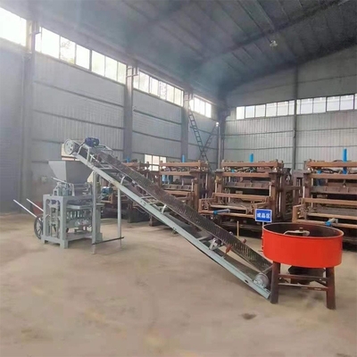 Funzione automatica Hydraform Interlocking Brick Making Machine con stampo personalizzabile