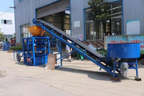 Macchina automatica di fabbricazione di mattoni ad alto rendimento con capacità di produzione di 4480 pezzi/8 ore