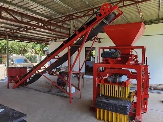 Macchina automatica di fabbricazione di mattoni ad alto rendimento con capacità di produzione di 4480 pezzi/8 ore