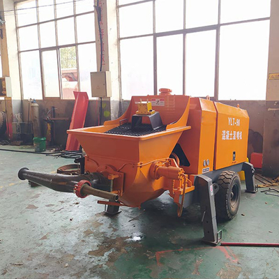 Macchina per spruzzare il cemento Mortaio Spruzzatura pistola Potenza del motore 45kw per la ristrutturazione delle scuole