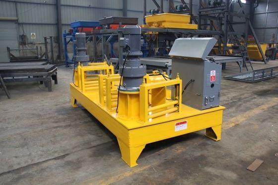 1650KG WGJ-250 Macchina elettrica idraulica CNC per la piegatura a freddo di rotoli di acciaio H-Beam