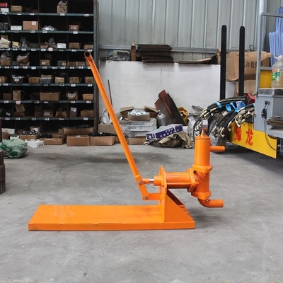 1.1*0.3*0.55m Dimensione Cimento Mortaio Pompa a mani di iniezione di calcestruzzo con 12 mesi