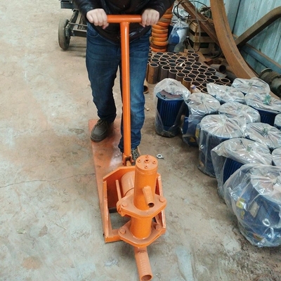 1.1*0.3*0.55m Dimensione Cimento Mortaio Pompa a mani di iniezione di calcestruzzo con 12 mesi