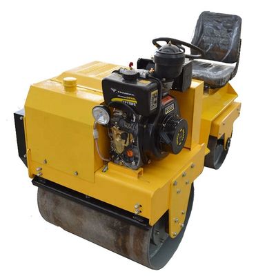 Piccolo rullo stradale con variazione di velocità senza gradini e forte vibrazione soddisfa lo standard EPA