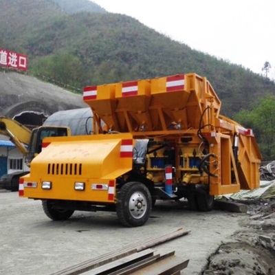 Macchina di spruzzatura di calcestruzzo montata su camion per galleria a pendenza 380v Voltaggio 6900x2900x2750mm