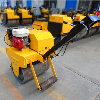 Motore diesel camminare dietro doppio tamburo Vibratory Road Roller per negozi di materiali da costruzione