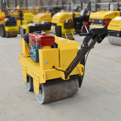 Vibratori a alta capacità Mini Compactor Road Roller per superfici lisce