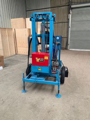 550 KG Durable Full Hydraulic Water Well Drilling Rig Facile da usare e prestazioni