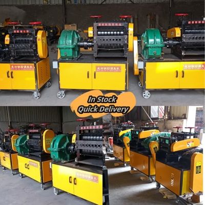 Materiale di raddrizzamento Armatura a otto fori Macchina di raddrizzamento del filo di acciaio e tagliatrice