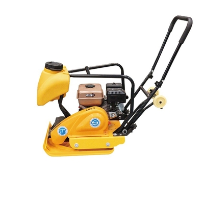 Aumentate la vostra produttività con il Compressore per piastre vibratorie C90T e il motore a benzina